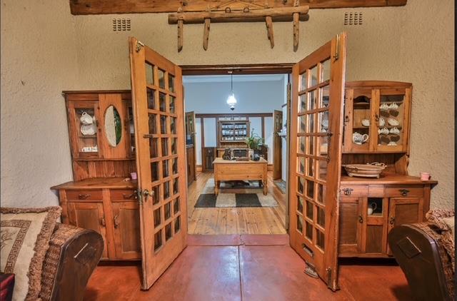 5 Bedroom Property for Sale in Waverley Free State